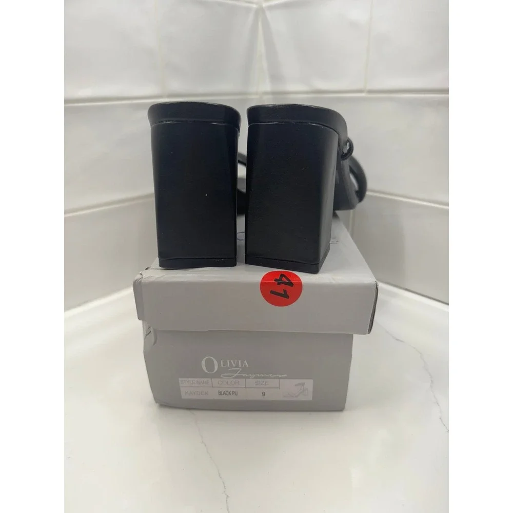 OLIVIA KAYDEN Black PU‎ Square Toe Block Heel Sandals Size 9